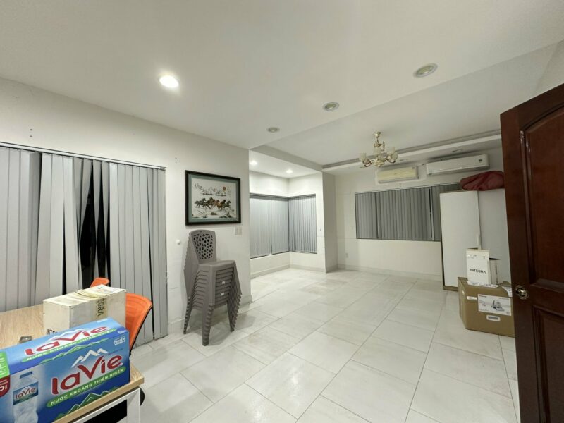 Bán biệt thự song lập lập 288 m2 mặt tiền đường Nam Phú Villas Quận 7