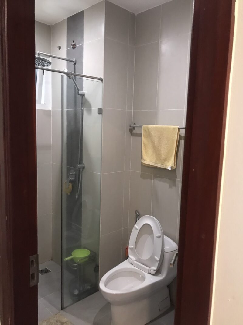 Bán nhà 73m2 SHR 4 tầng đường công viên sát ĐH Văn Lang Đặng Thùy Trâm