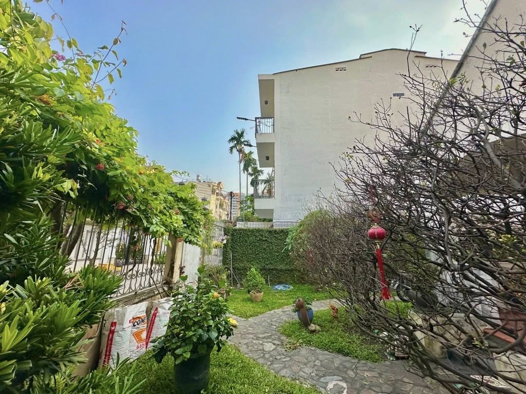 Bán biệt thự 617,5 m2 Đường 17 Thủ Đức cách sân bay 15 phút sát Bình Thạnh kết nối Phạm Văn Đồng