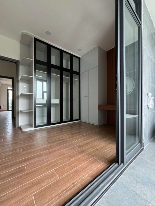 Bán 2 căn liền kề 138.5m2 Hà Huy Giáp sát Gò Vấp xây 5 tầng đường 12m