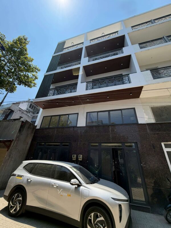 Bán 2 căn liền kề 138.5m2 Hà Huy Giáp sát Gò Vấp xây 5 tầng đường 12m