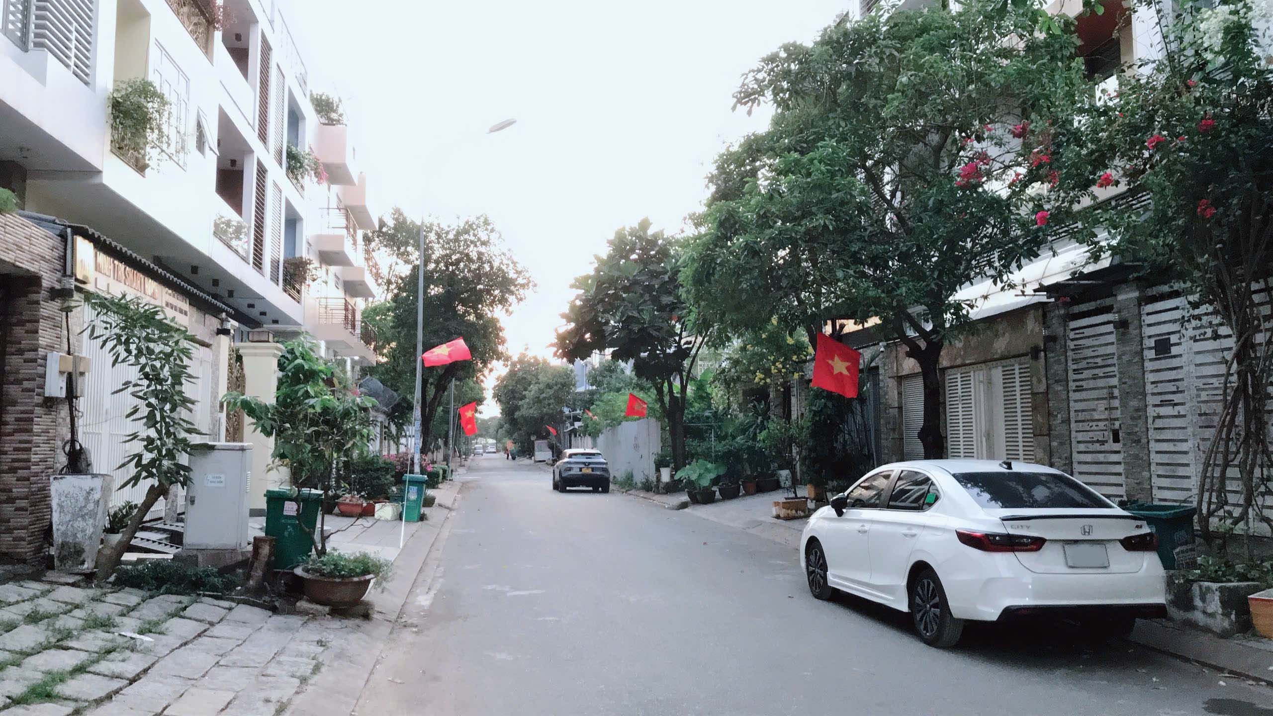 Bán nhà 120m2 xây 4,5 tầng Đặng Thùy Trâm Bình Thạnh an ninh đồng bộ - Ảnh 2