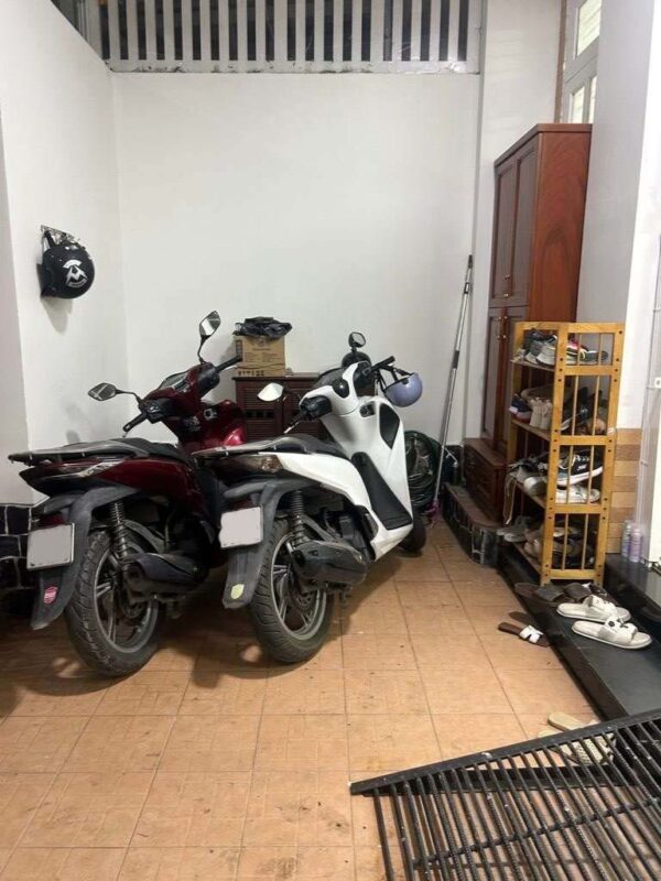 Bán nhà 4 tầng 106m2 Bình Lợi Bình Thạnh sát Phạm Văn Đồng vị trí đắc địa