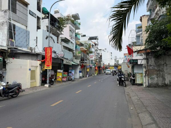 Bán nhà mặt tiền 154m2 Nguyễn Văn Đậu Bình Thạnh vị trí vàng kinh doanh