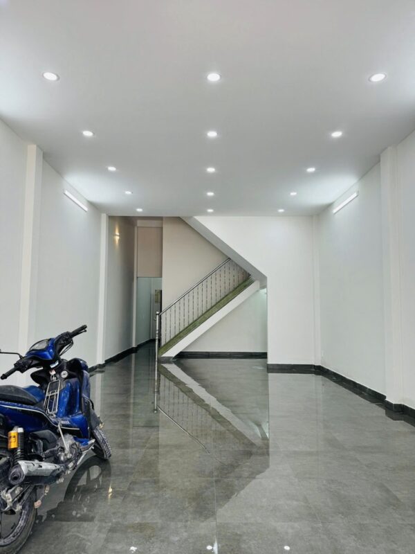 Bán nhà mặt tiền đường Bình Lợi Bình Thạnh 101m2 xây 3 tầng khu đồng bộ