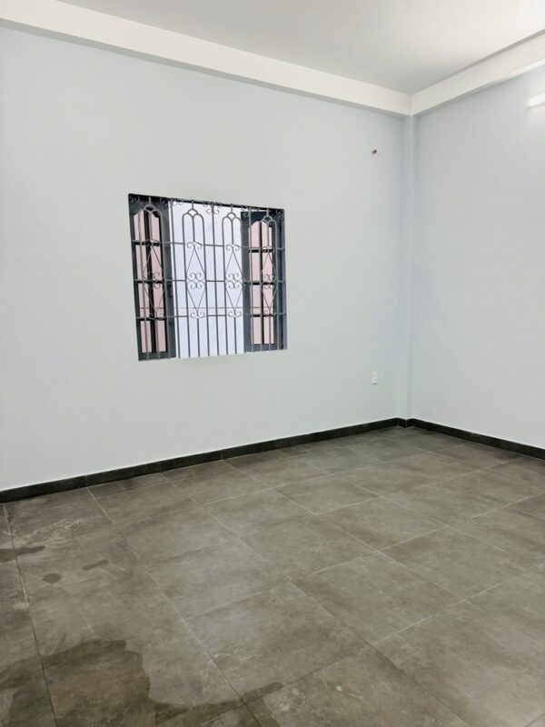 Bán nhà mặt tiền đường Bình Lợi Bình Thạnh 101m2 xây 3 tầng khu đồng bộ