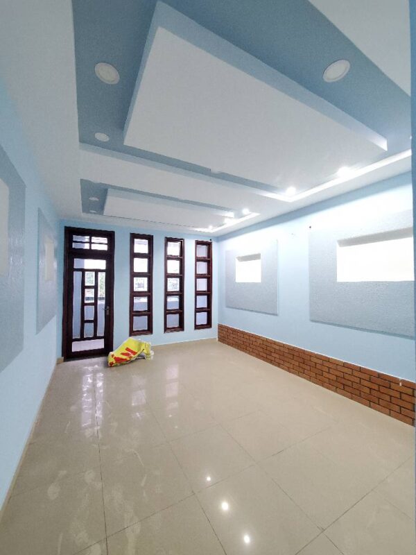 Bán nhà mặt tiền Nơ Trang Long Bình Thạnh 70m2, 4 tầng kinh doanh đỉnh