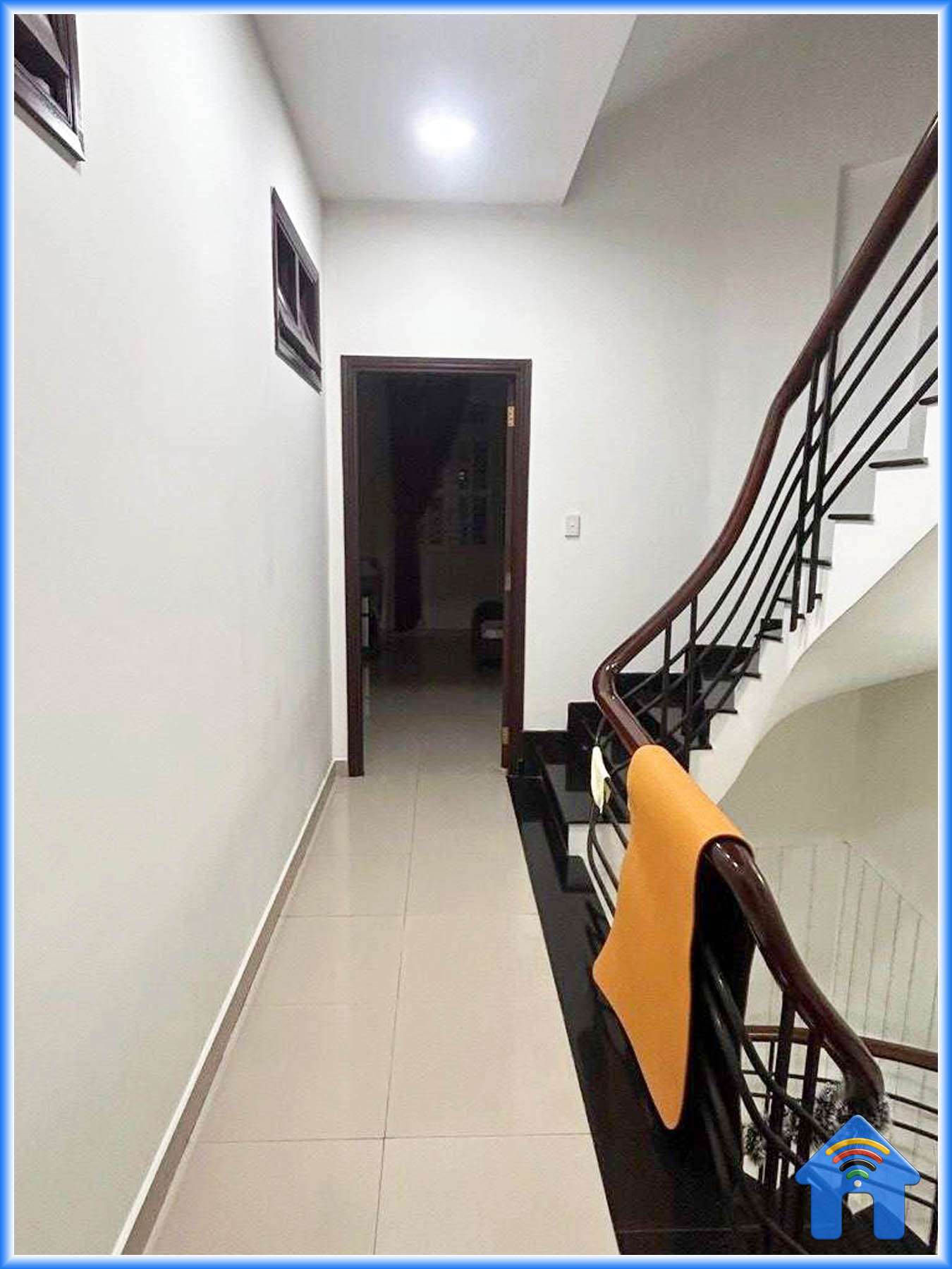 Bán nhà 4 tầng 106m2 Bình Lợi Bình Thạnh sát Phạm Văn Đồng vị trí đắc địa