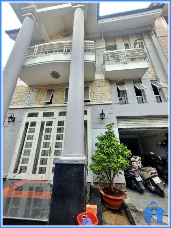 Bán nhà Bình Lợi Bình Thạnh 175m2 xây 3 tầng cao cấp gần Phạm Văn Đồng